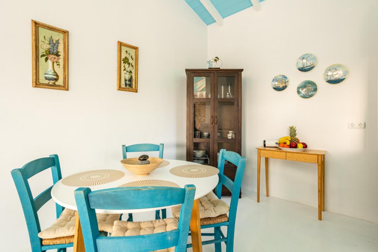 Mani Holiday House Kotronion  外观 照片